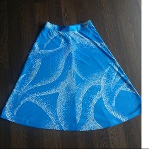Blue vintage A-line skirt with print